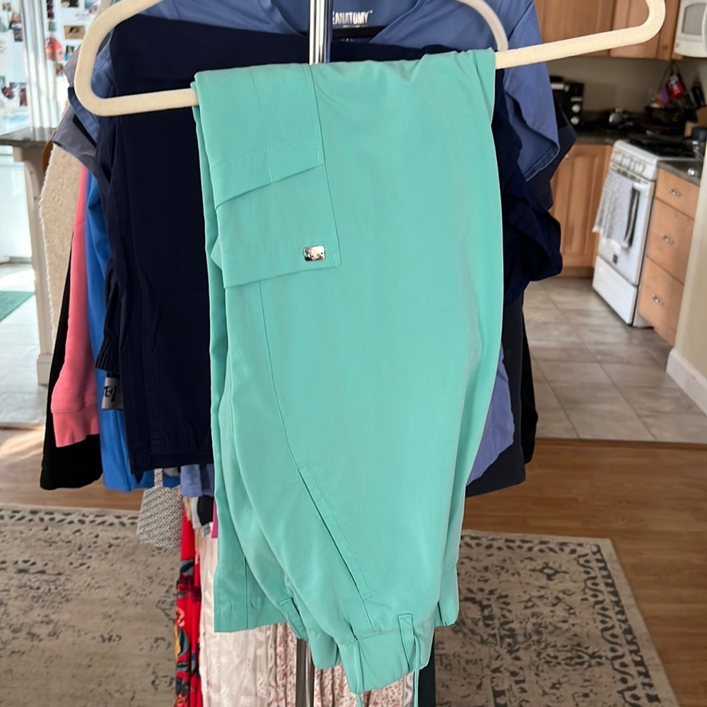 Greys anatomy teal Womens scrub bottoms size medium